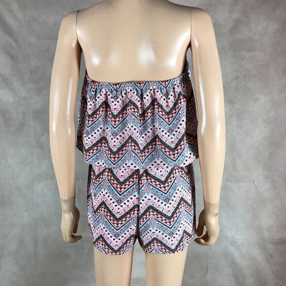 Ultra Flirt Zig Zag Print Strapless Popover Romper NWT SMALL - Picture 6 of 6